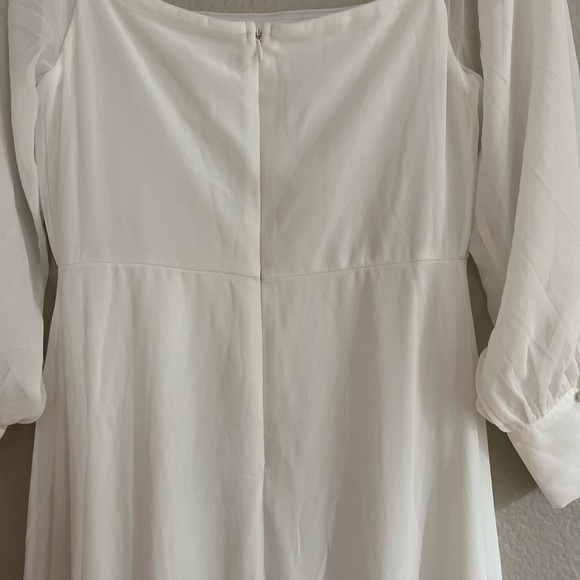 NWOT Feel the Romance White Off-the-Shoulder Maxi Dress - Picture 5 of 7